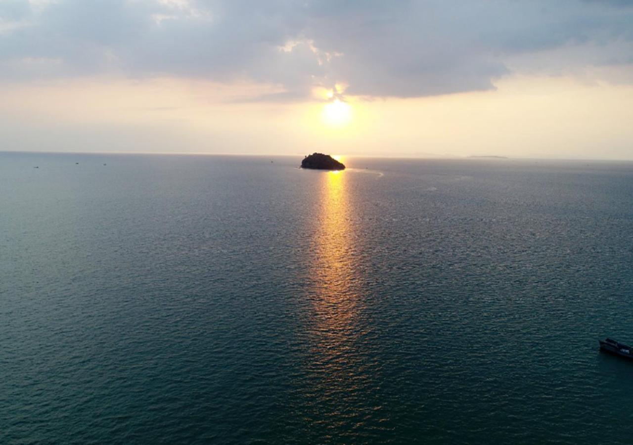 Naia Resort Sihanoukville Ngoại thất bức ảnh